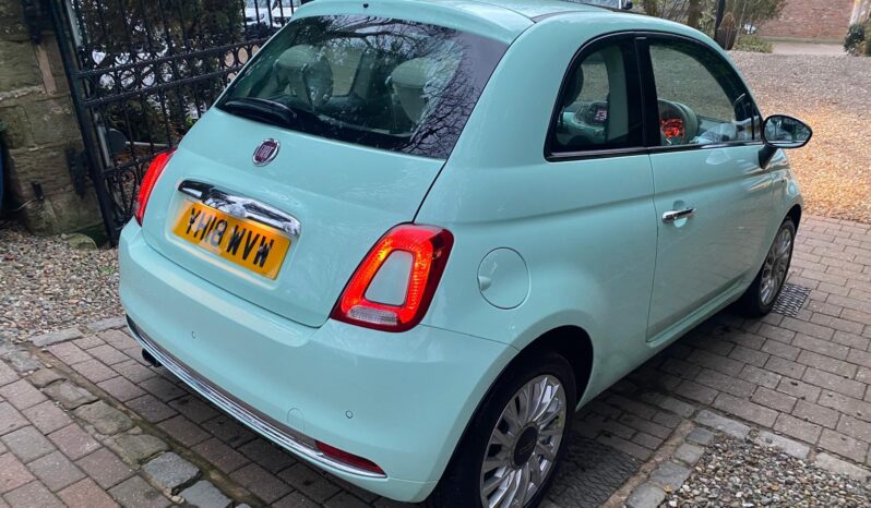 
								Fiat 500 1.2 Lounge Hatchback full									