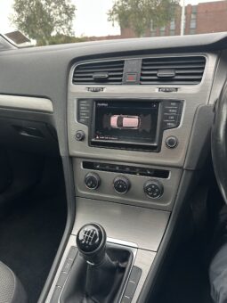 
										2016 Volkswagen Golf 1.0 TSI Match Edition BlueMotion full									