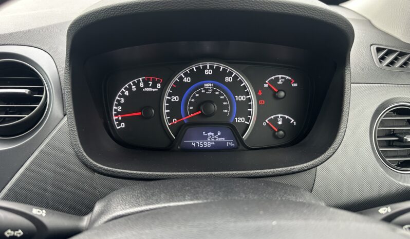 
								2017 Hyundai i10 1.2 premium hatchback 5dr full									