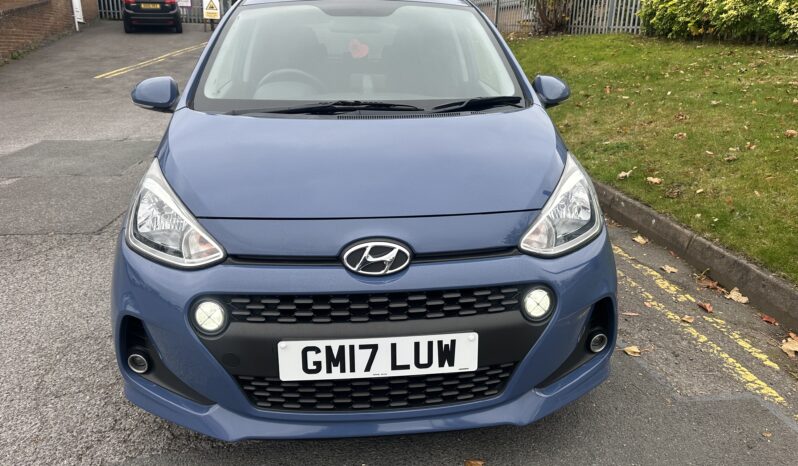 
								2017 Hyundai i10 1.2 premium hatchback 5dr full									