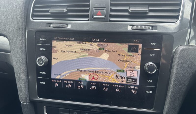 
								2018 Volkswagen Golf SE Nav full									