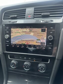 
										2018 Volkswagen Golf SE Nav full									