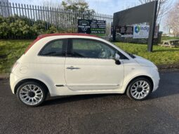 
										2013 Fiat 500 Convertible full									