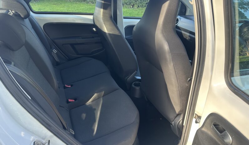 
								2017 Volkswagen up! 1.0 Move up! full									