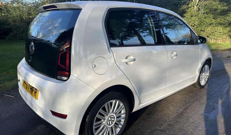 
								2017 Volkswagen up! 1.0 Move up! full									