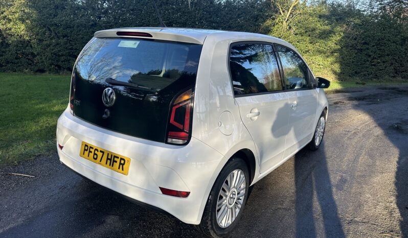 
								2017 Volkswagen up! 1.0 Move up! full									