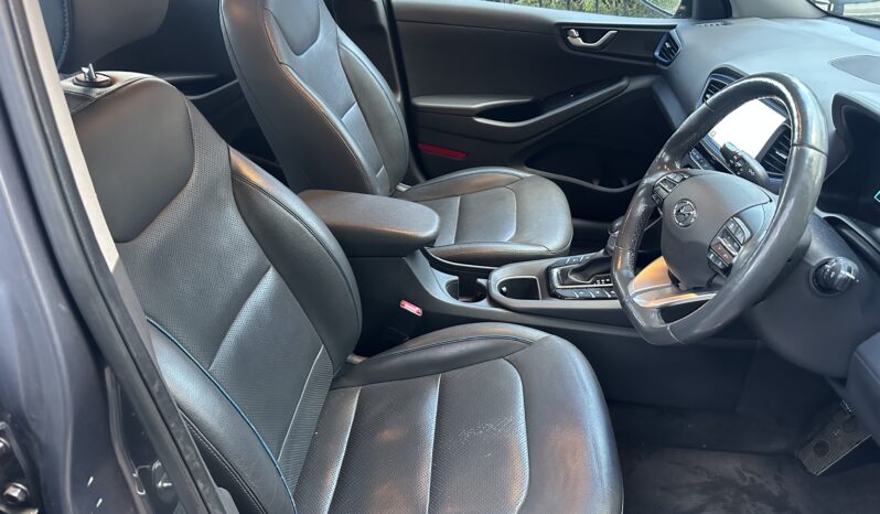 
								Hyundai IONIQ 1.6 h-GDI Premium SE Automatic full									