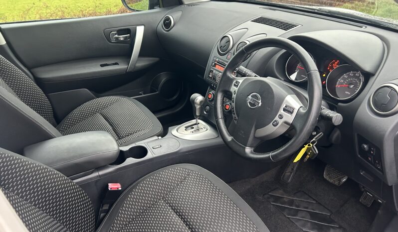 
								Nissan Qashqai Acenta cvt 2.0 petrol auto full									