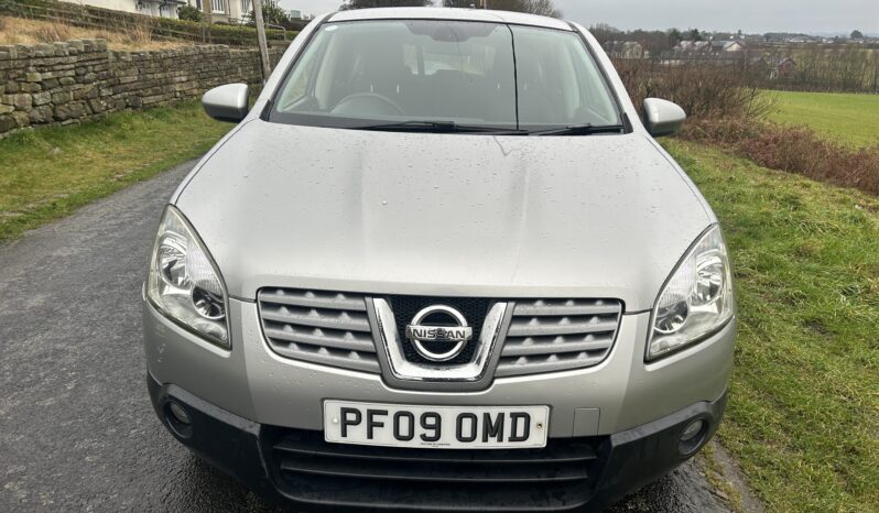 
								Nissan Qashqai Acenta cvt 2.0 petrol auto full									