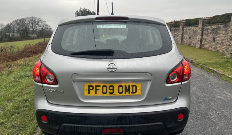 
								Nissan Qashqai Acenta cvt 2.0 petrol auto full									