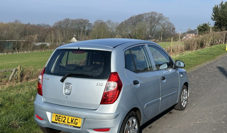 
								Hyundai i10 classic 1.2 petrol full									