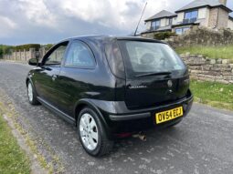 
										Vauxhall corsa sxi full									