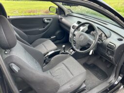 
										Vauxhall corsa sxi full									