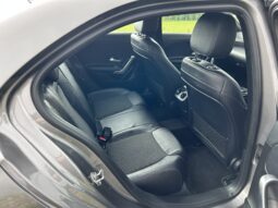 
										Mercedes-benz A180d Sport auto full									