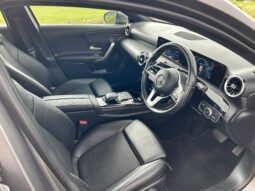
										Mercedes-benz A180d Sport auto full									