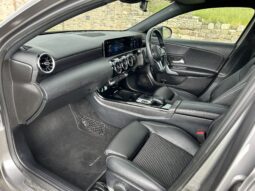 
										Mercedes-benz A180d Sport auto full									