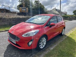 
										Ford Fiesta 1.0T EcoBoost Titanium full									