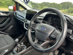 
										Ford Fiesta 1.0T EcoBoost Titanium full									