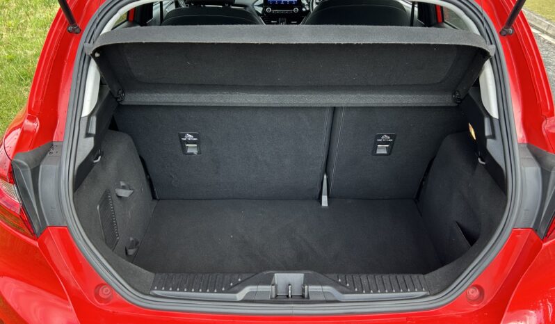 
								Ford Fiesta 1.0T EcoBoost Titanium full									