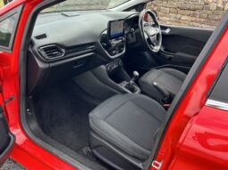
										Ford Fiesta 1.0T EcoBoost Titanium full									