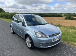 Ford fiesta ghia 1.4 petrol