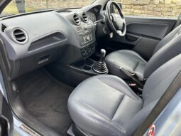 
										Ford fiesta ghia 1.4 petrol full									