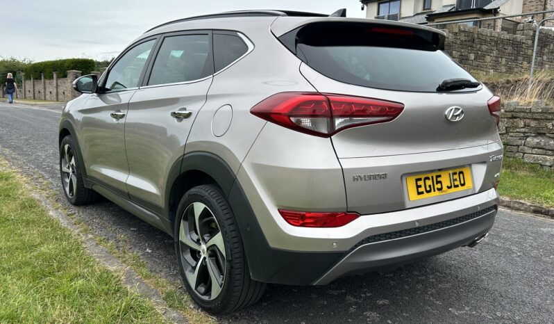 
								Hyundai TUCSON 2.0 CRDi Premium SE Auto full									