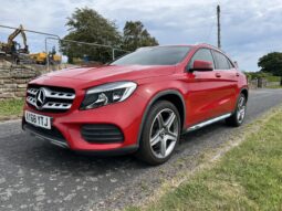 
										Mercedes-Benz GLA 1.6 GLA200 AMG Line 7G-DCT full									