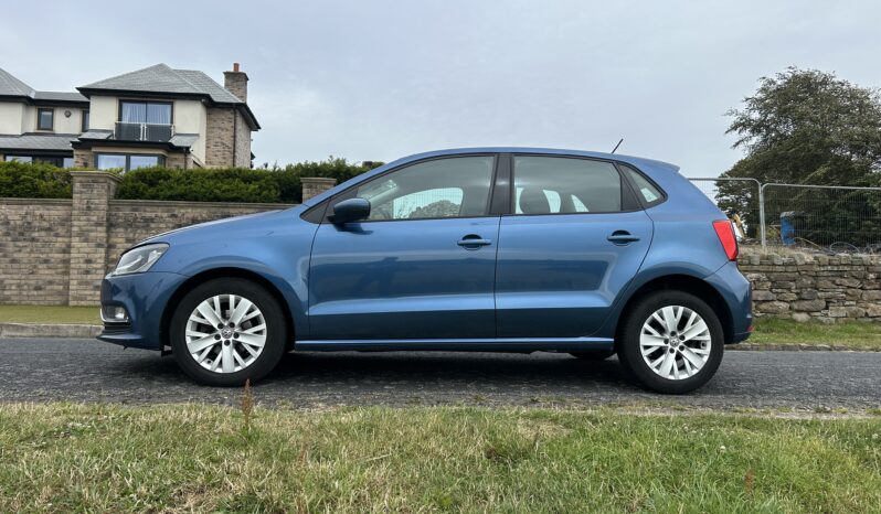 
								Vw polo tsi bluemotion 1.2 full									