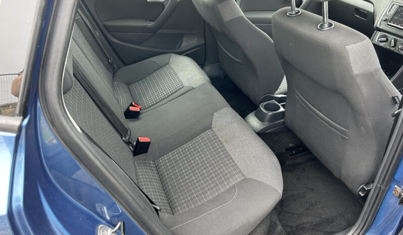 
								Vw polo tsi bluemotion 1.2 full									