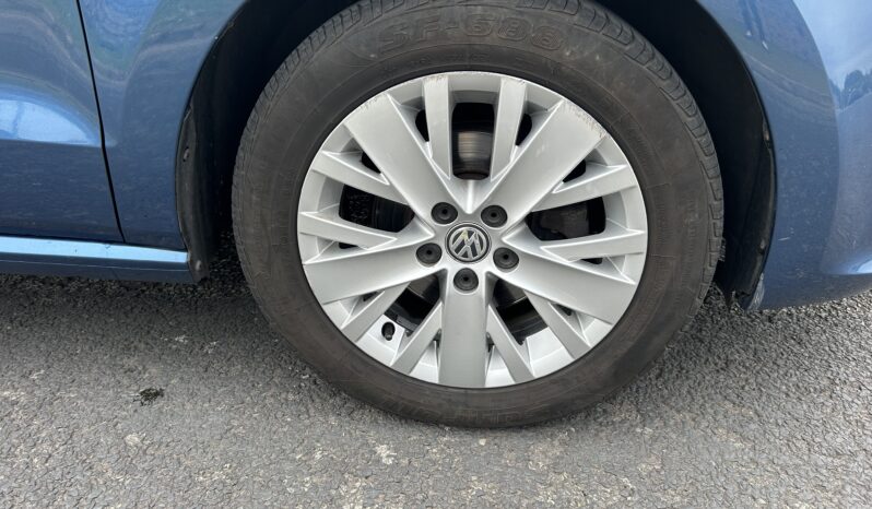
								Vw polo tsi bluemotion 1.2 full									