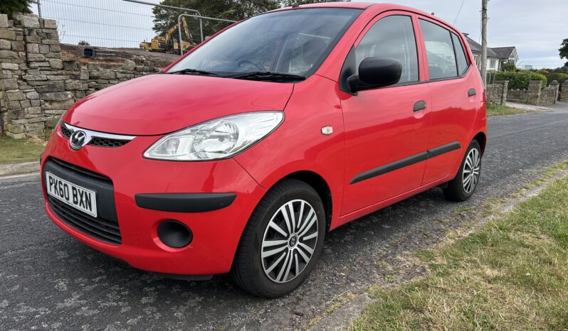 
								Hyundai i10 Classic 1.2 petrol full									