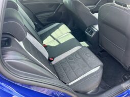 
										Volkswagen Golf R 4wd full									