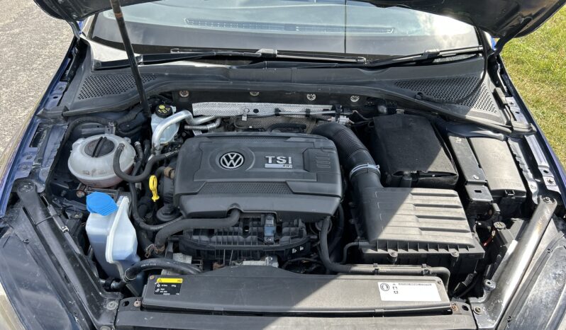 
								Volkswagen Golf R 4wd full									