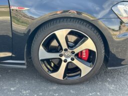 
										Volkswagen Golf GTI full									