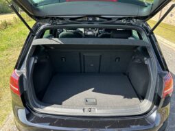 
										Volkswagen Golf GTI full									
